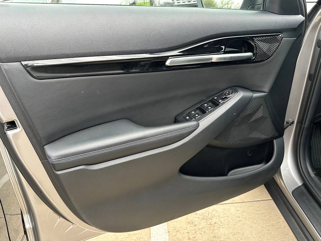 Thumbnail: 2022 Kia Seltos - 22