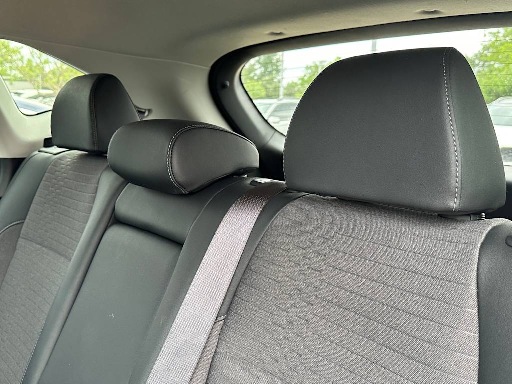 Thumbnail: 2022 Kia Seltos - 32