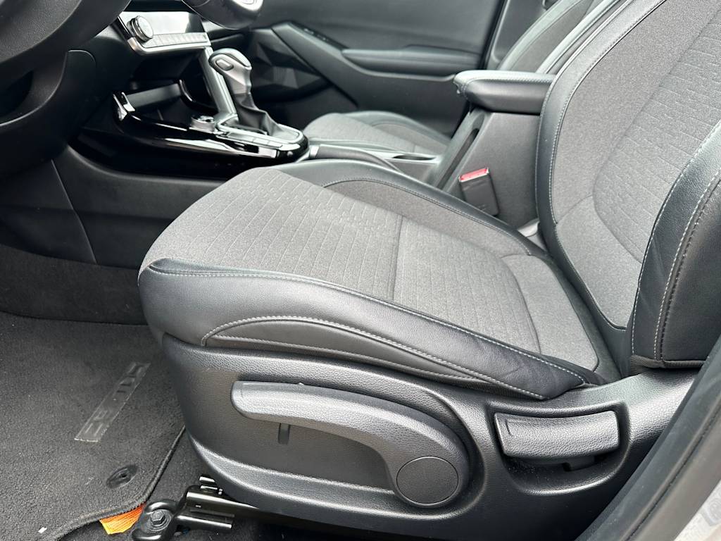 Thumbnail: 2022 Kia Seltos - 23