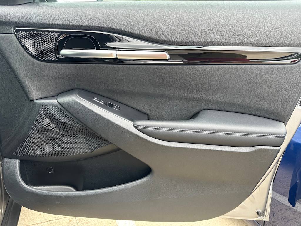 Thumbnail: 2022 Kia Seltos - 28