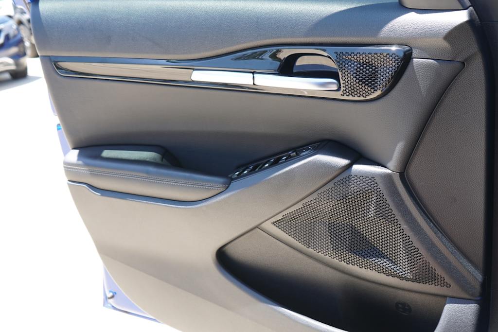 Thumbnail: 2024 Kia Seltos - 21