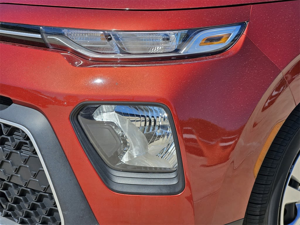 2022 Kia Soul LX 20