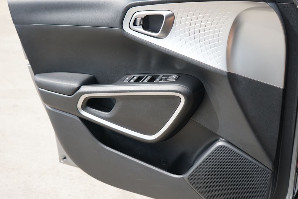 Thumbnail: 2025 Kia Soul - 21