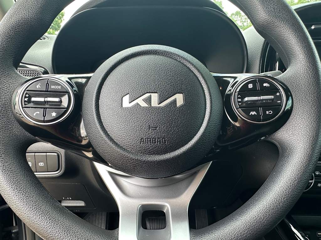 Thumbnail: 2023 Kia Soul - 14