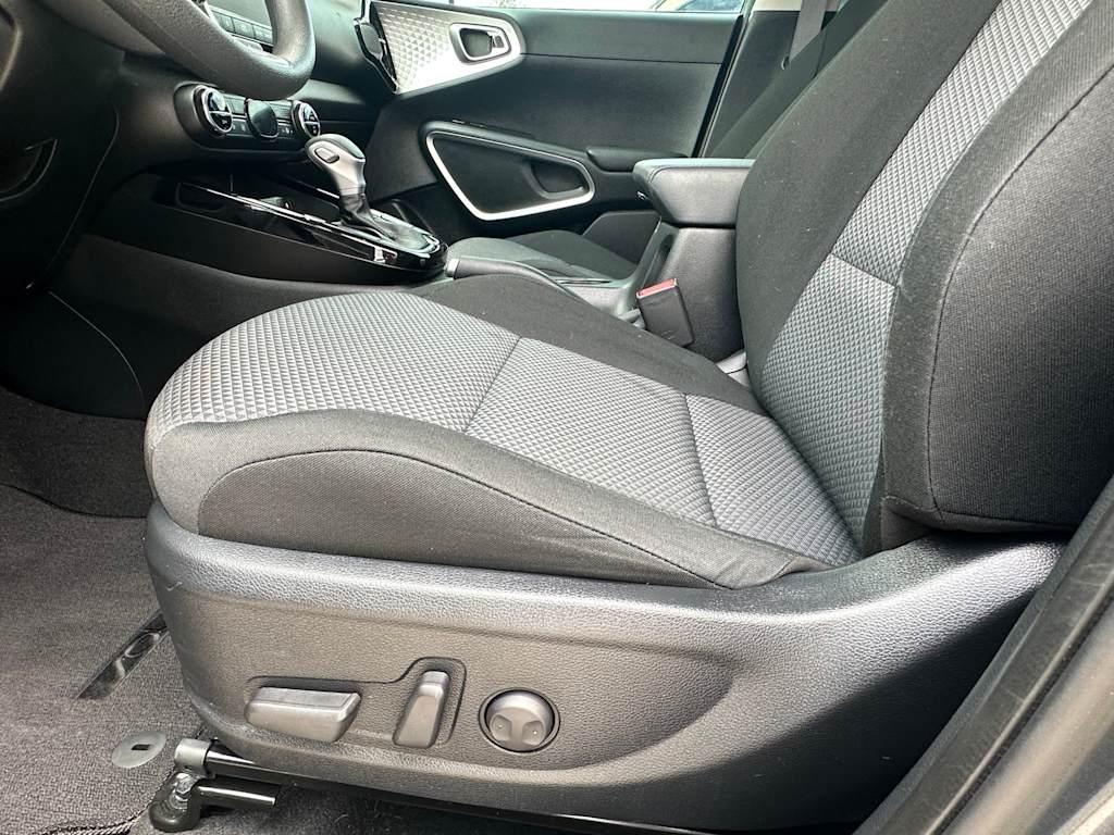 Thumbnail: 2023 Kia Soul - 19