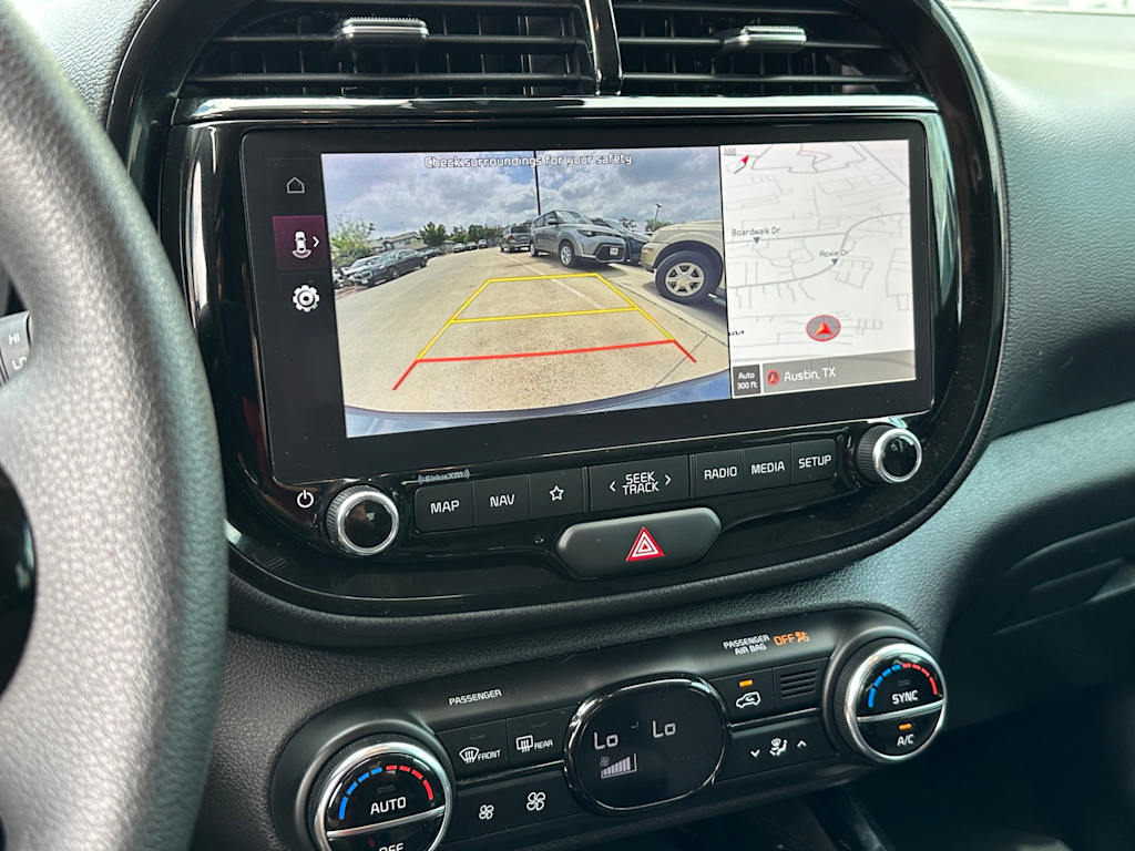 Thumbnail: 2023 Kia Soul - 10