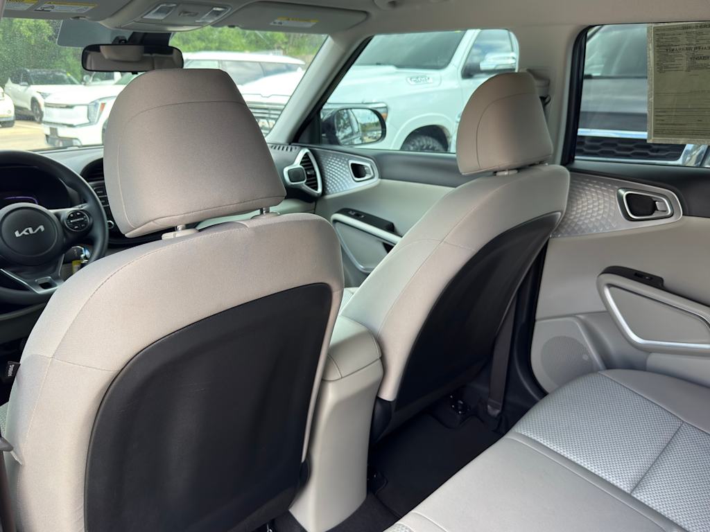 Thumbnail: 2025 Kia Soul - 10