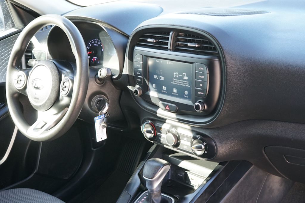 Thumbnail: 2020 Kia Soul - 10
