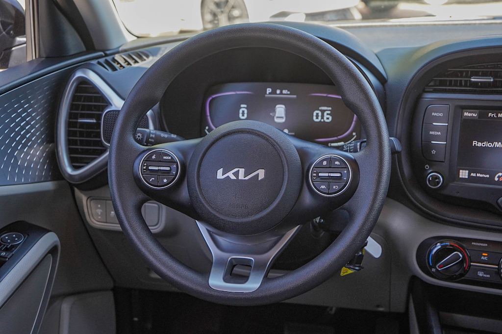 Thumbnail: 2023 Kia Soul - 11