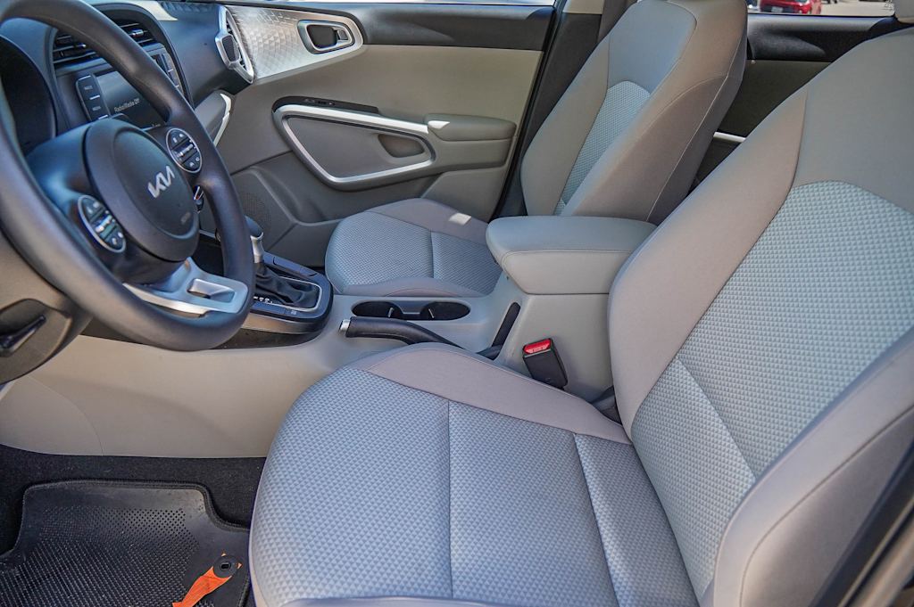 Thumbnail: 2023 Kia Soul - 7