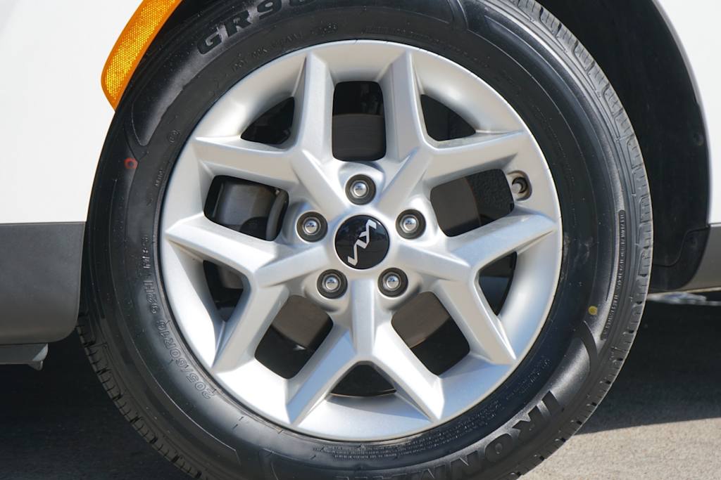 Thumbnail: 2022 Kia Soul - 6