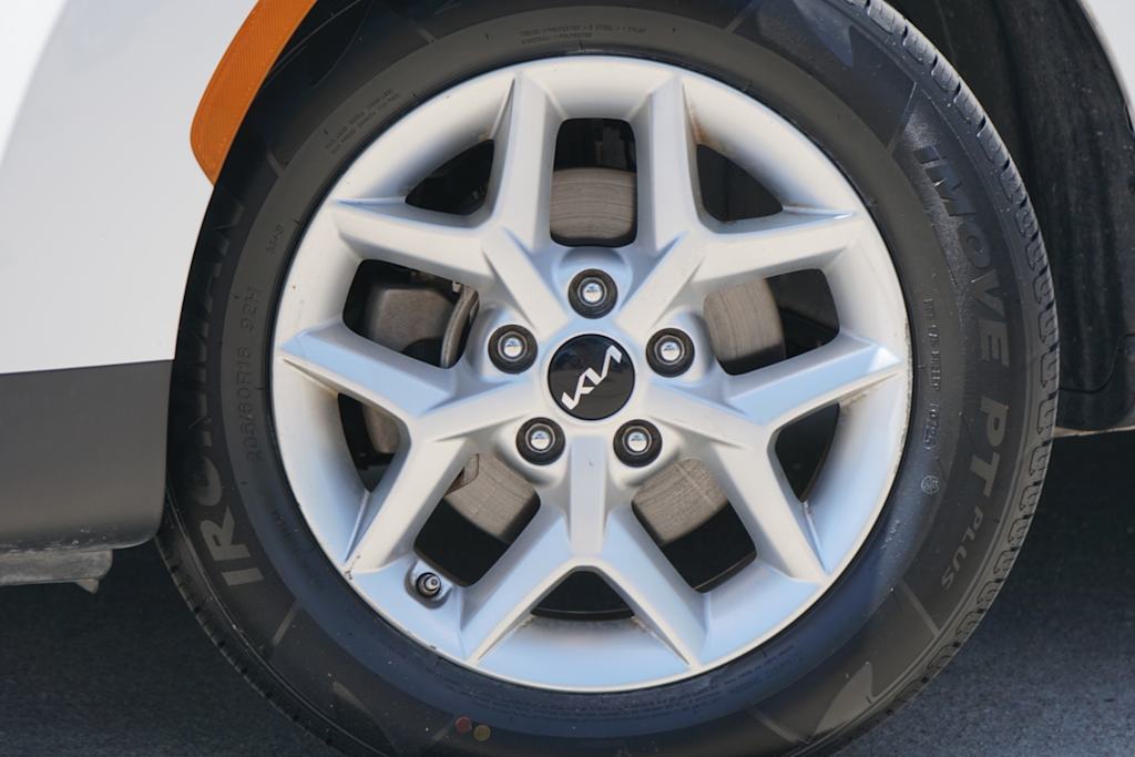 Thumbnail: 2024 Kia Soul - 5
