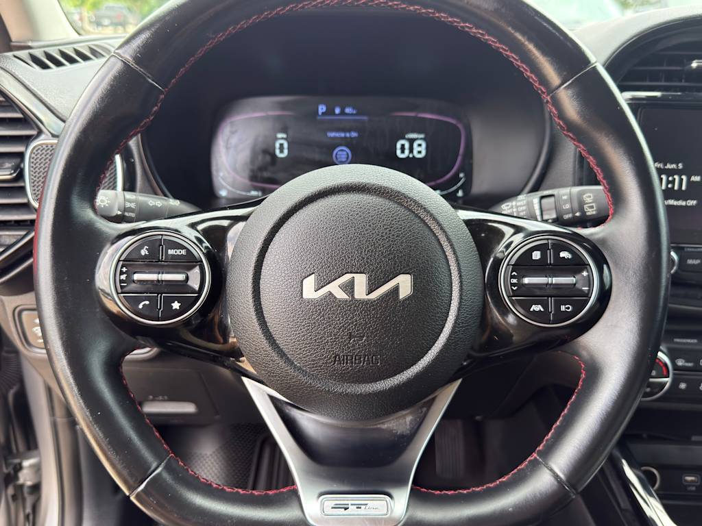 Thumbnail: 2023 Kia Soul - 8
