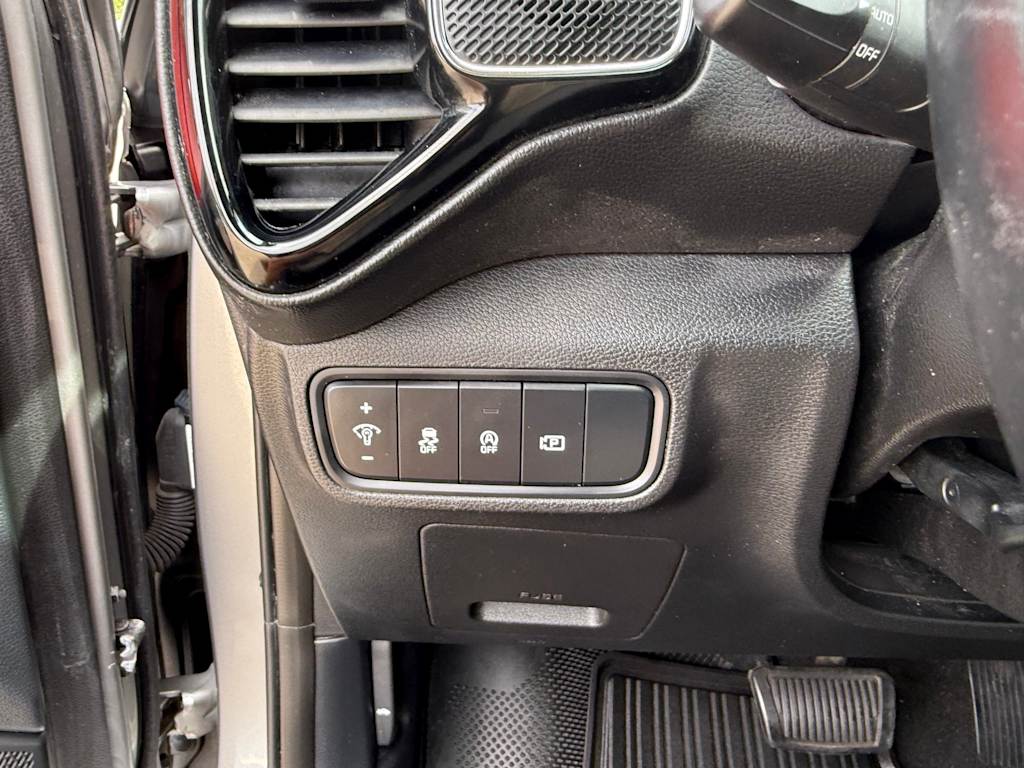 Thumbnail: 2023 Kia Soul - 26