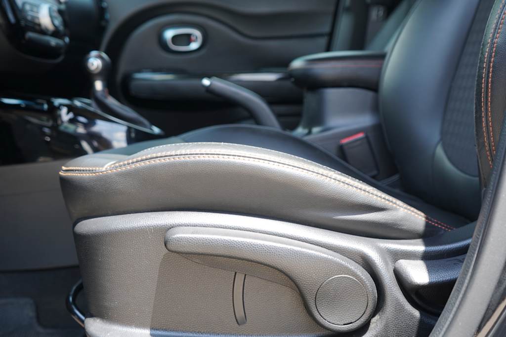 Thumbnail: 2018 Kia Soul - 24