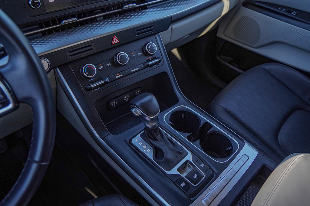 Thumbnail: 2024 Kia Carnival - 12