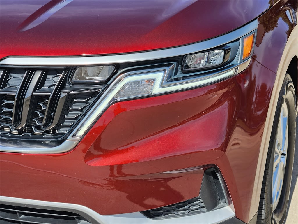 Thumbnail: 2023 Kia Carnival - 19