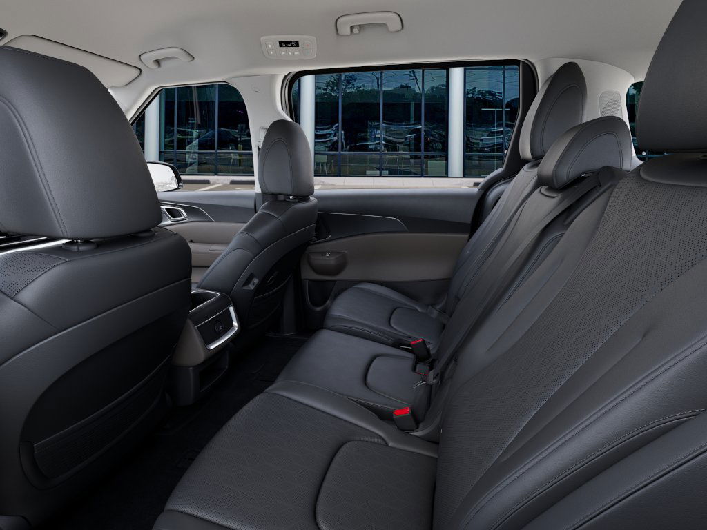 Thumbnail: 2026 Kia Carnival - 8