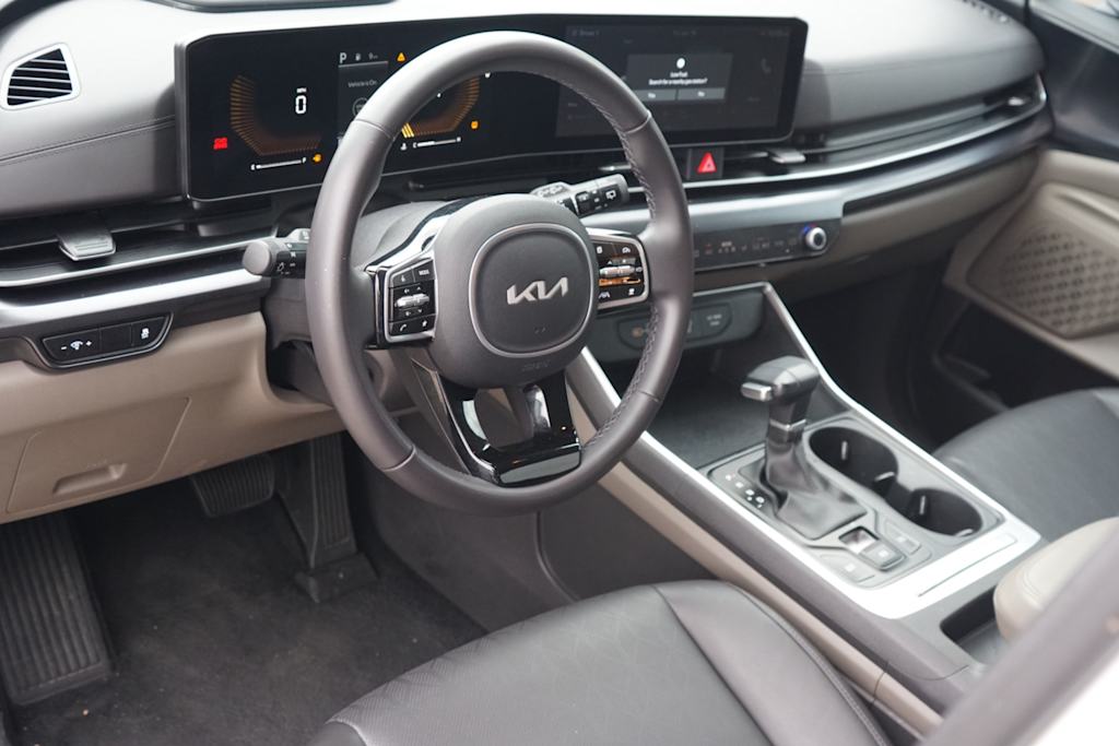 Thumbnail: 2025 Kia Carnival - 2