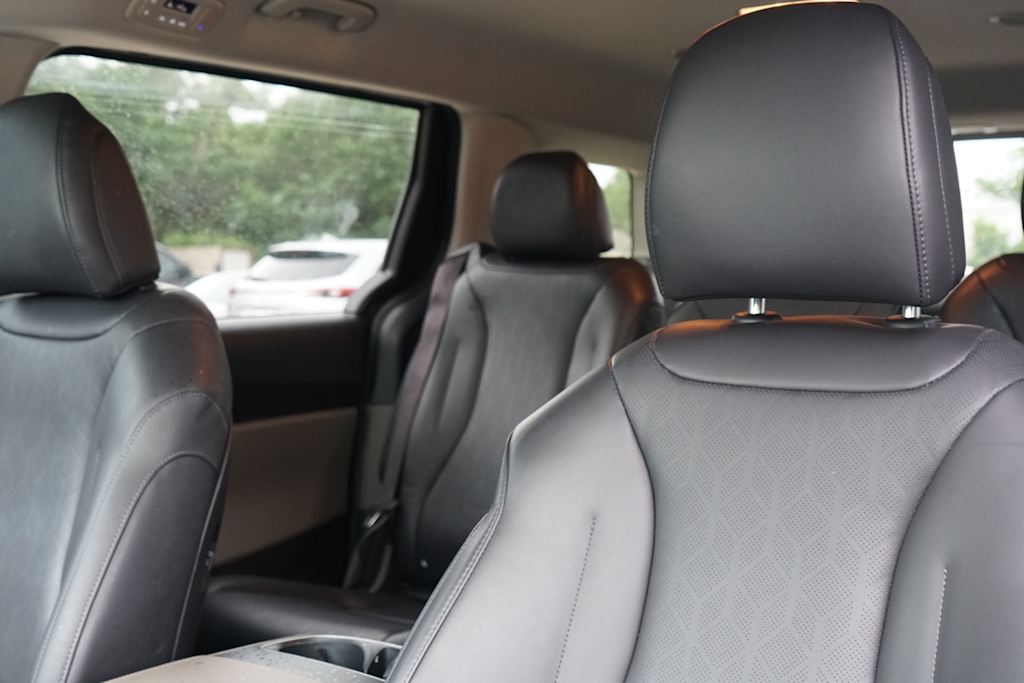 Thumbnail: 2025 Kia Carnival - 8