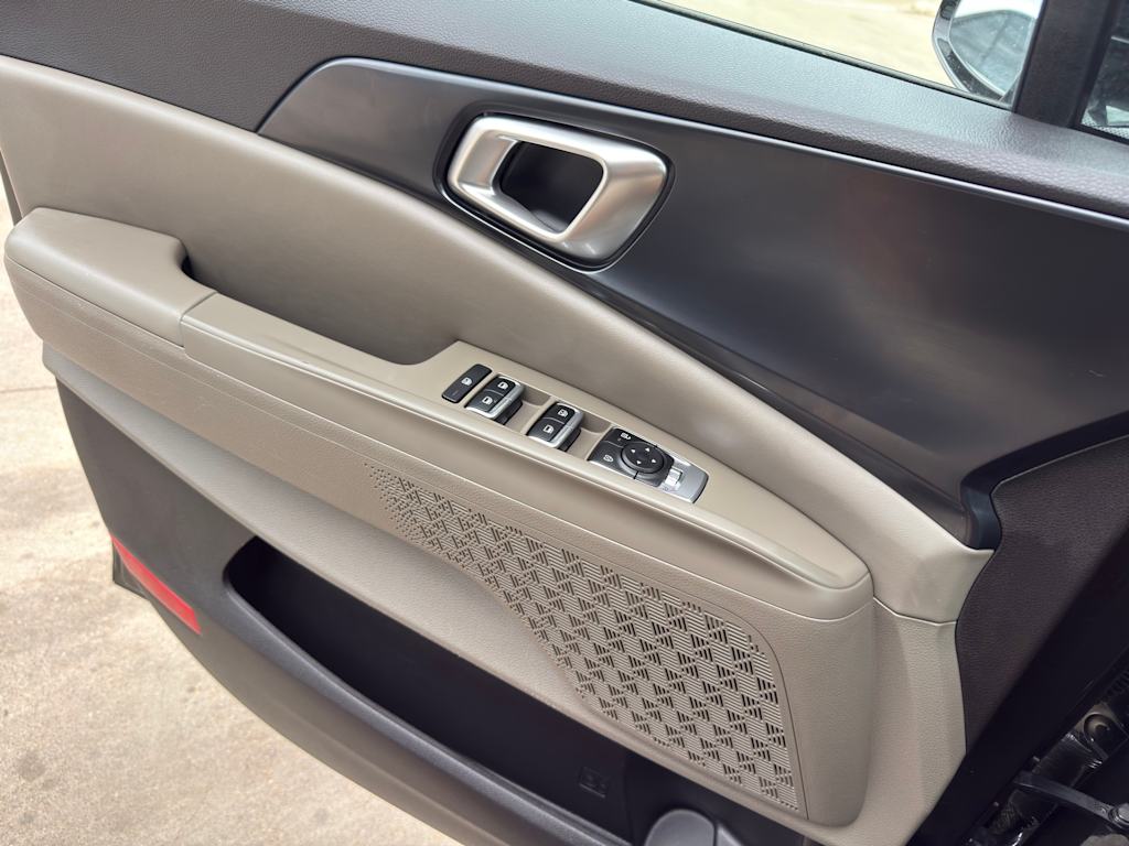 Thumbnail: 2025 Kia Carnival - 7