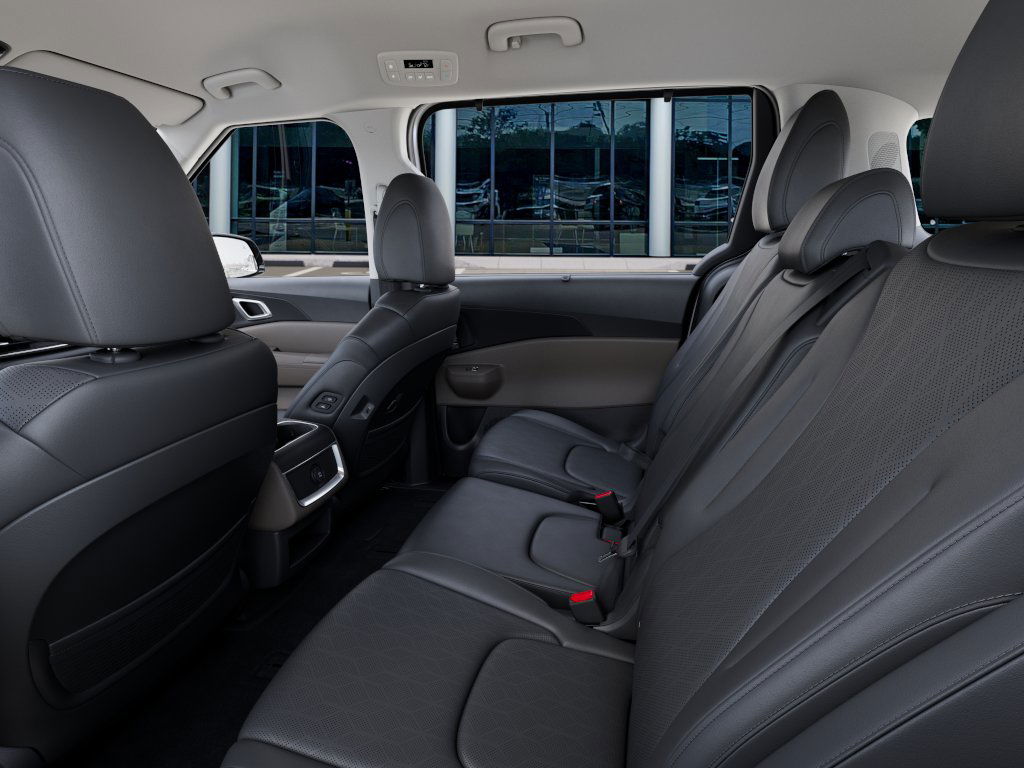 Thumbnail: 2026 Kia Carnival - 8