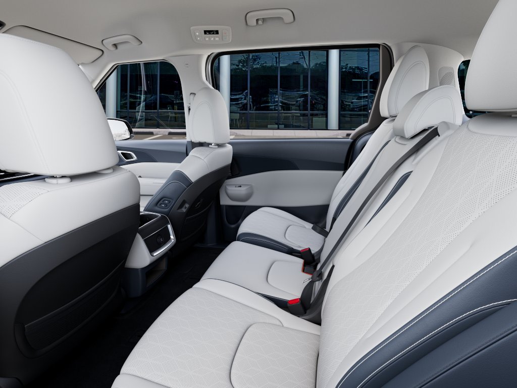 Thumbnail: 2026 Kia Carnival - 8