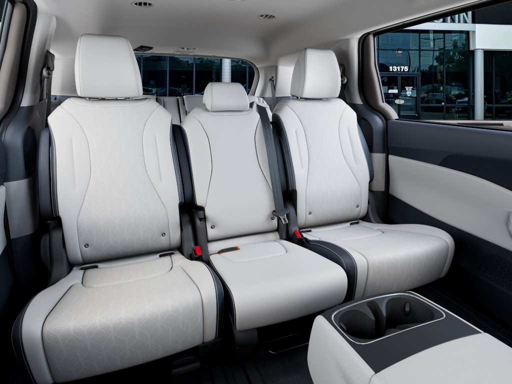 Thumbnail: 2026 Kia Carnival - 7