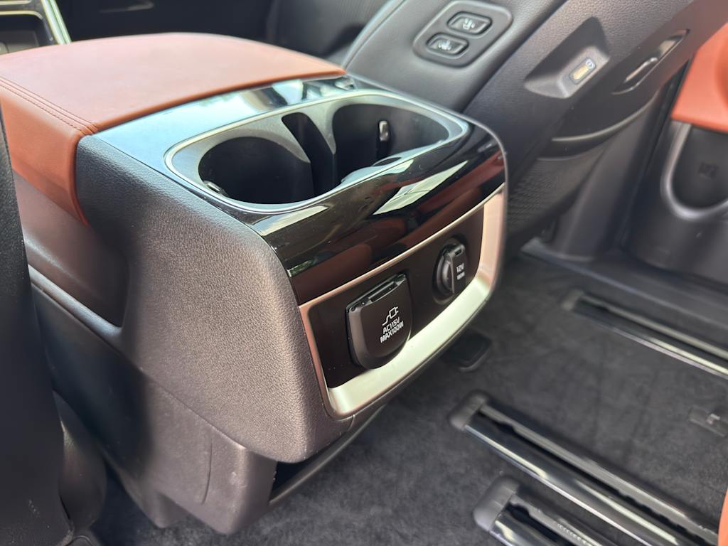 Thumbnail: 2024 Kia Carnival - 30