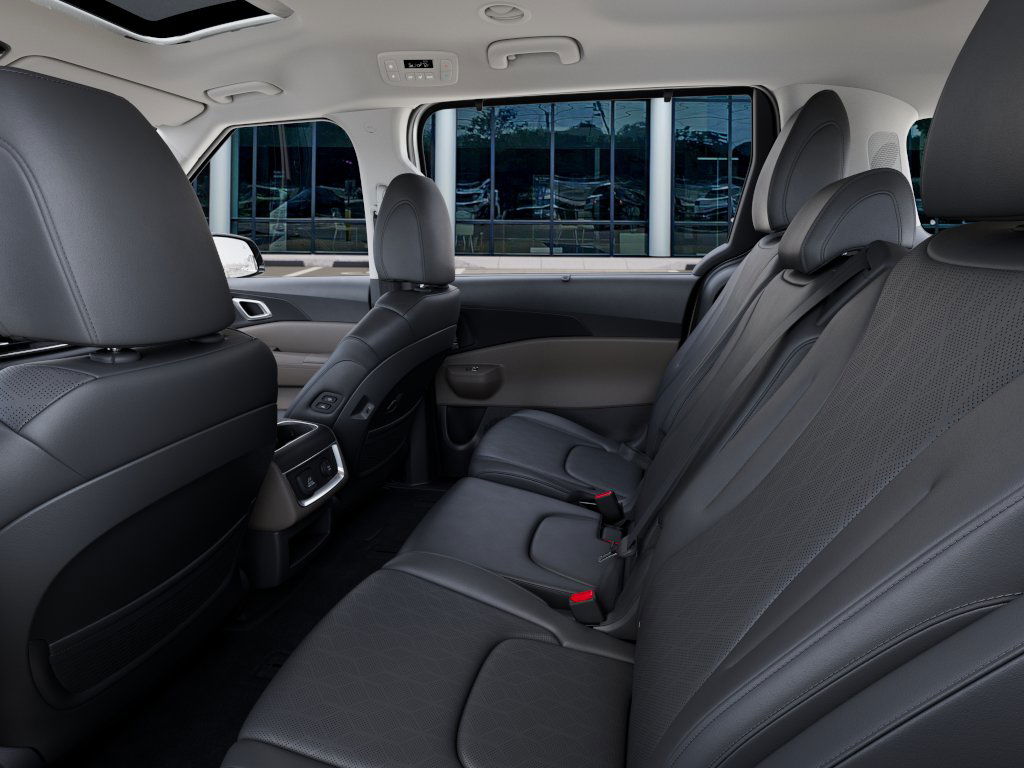 Thumbnail: 2026 Kia Carnival - 9