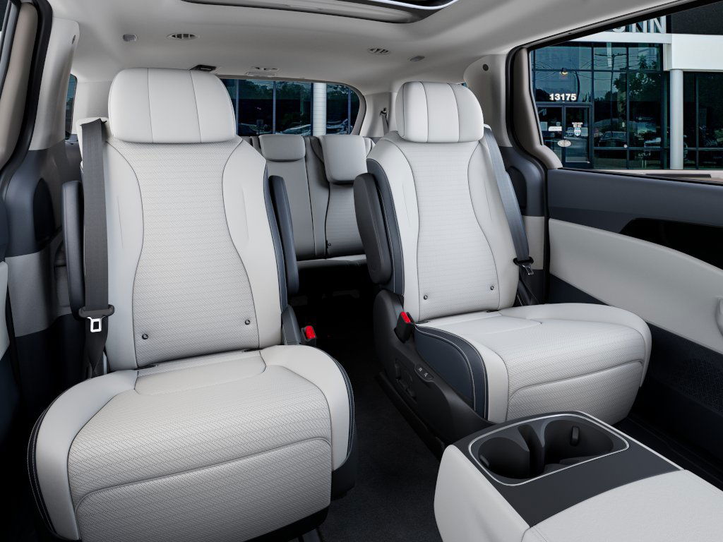 Thumbnail: 2026 Kia Carnival - 8