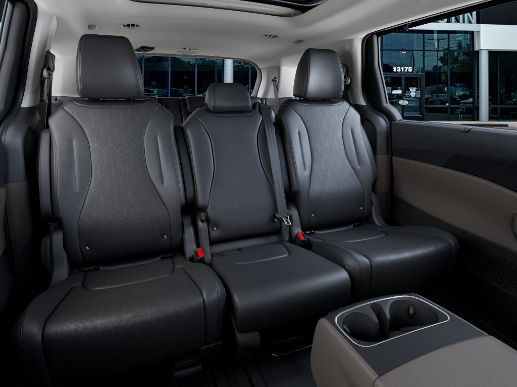 Thumbnail: 2026 Kia Carnival - 5
