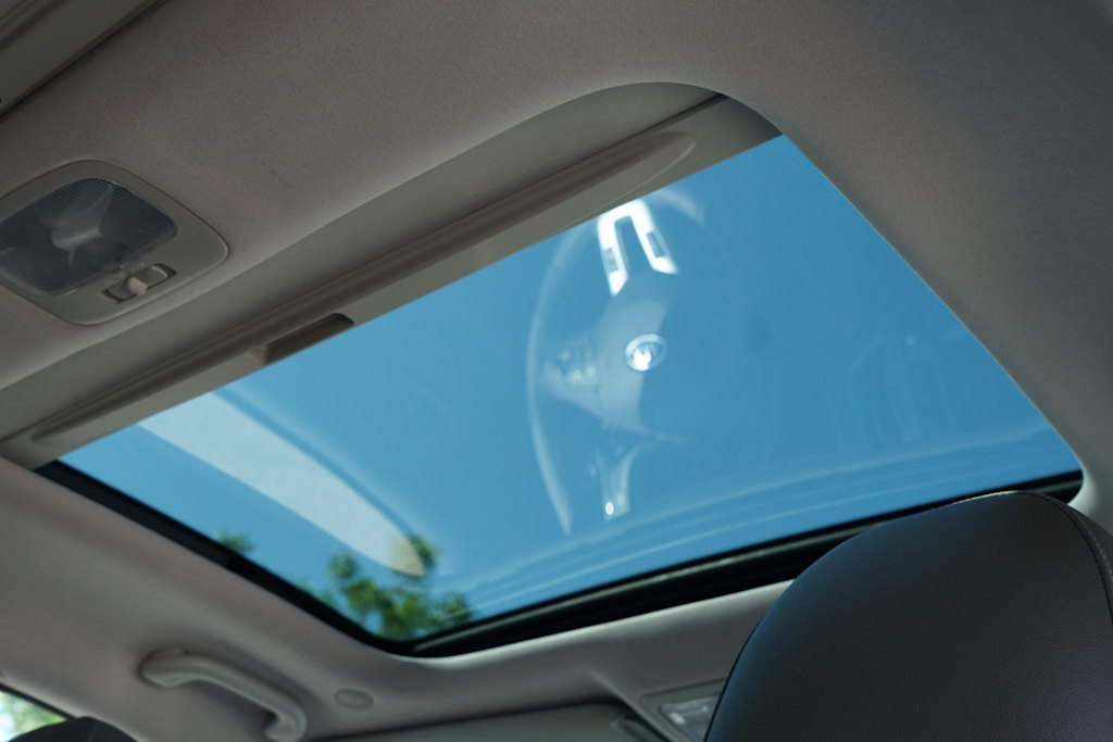 Thumbnail: 2012 Kia Sportage - 26