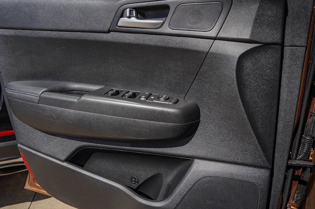 Thumbnail: 2018 Kia Sportage - 25