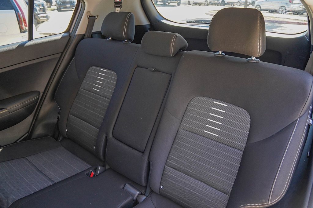 Thumbnail: 2018 Kia Sportage - 29