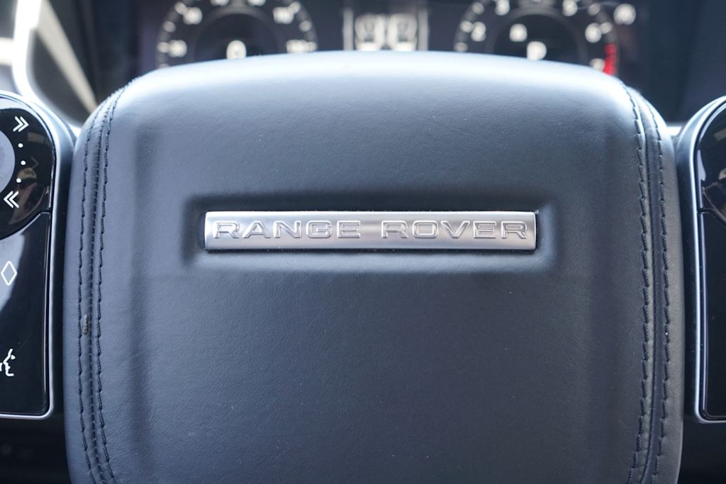 Thumbnail: 2018 Land Rover Range Rover Sport - 16