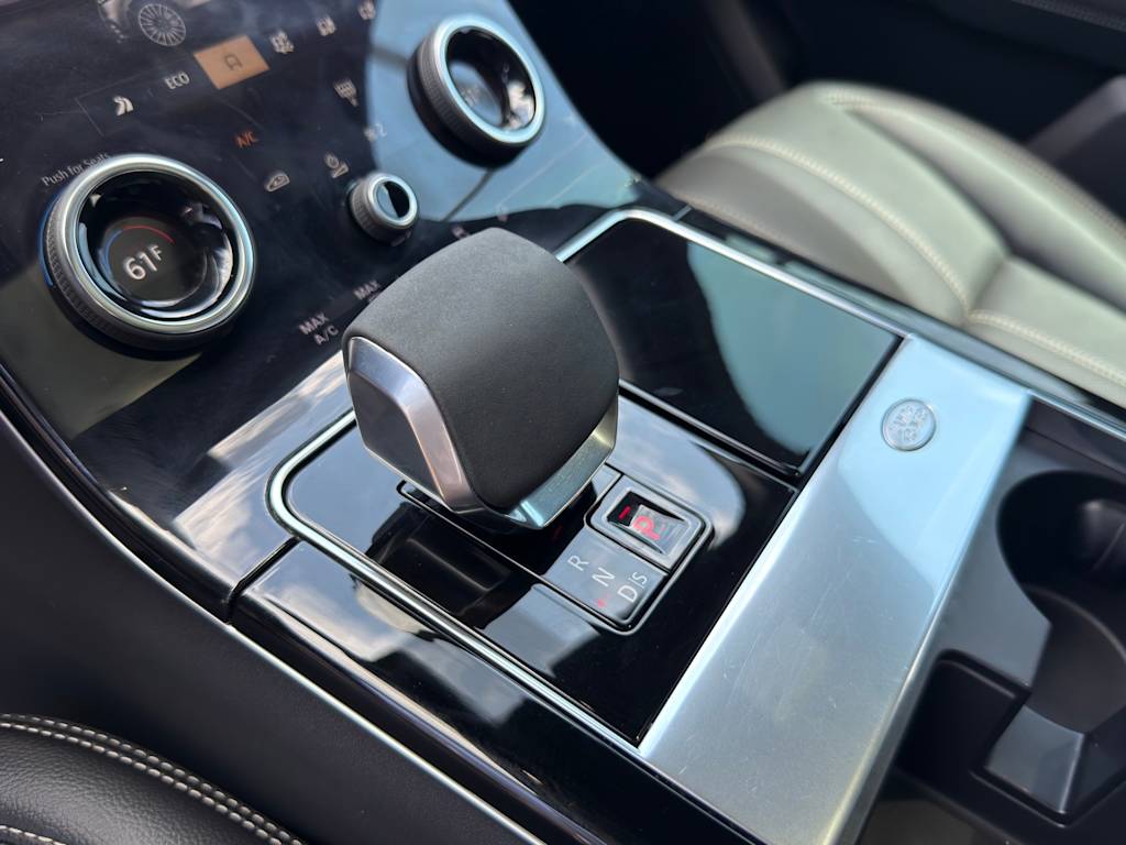 Thumbnail: 2023 Land Rover Range Rover Velar - 15
