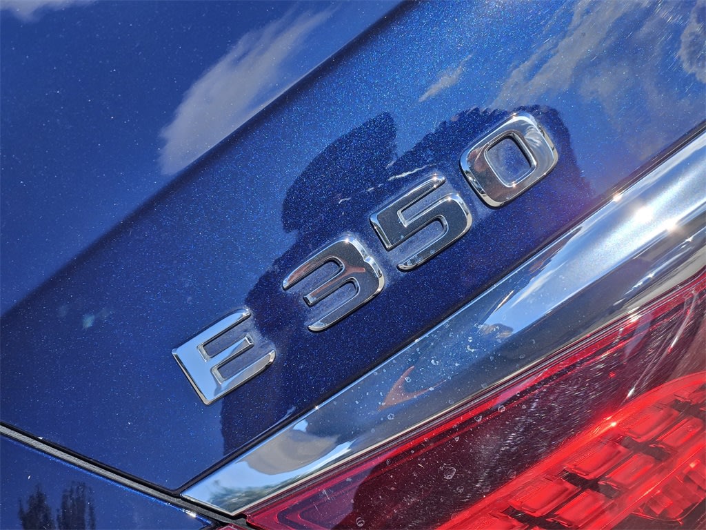 Thumbnail: 2021 Mercedes-Benz E-Class - 5