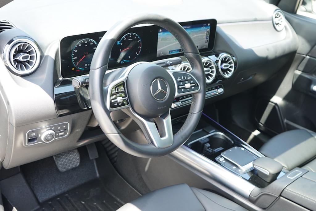 Thumbnail: 2021 Mercedes-Benz GLA - 2