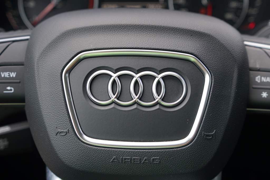 Thumbnail: 2018 Audi Q5 - 18