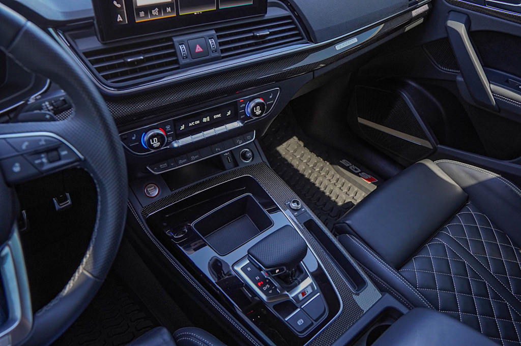 Thumbnail: 2024 Audi SQ5 - 13