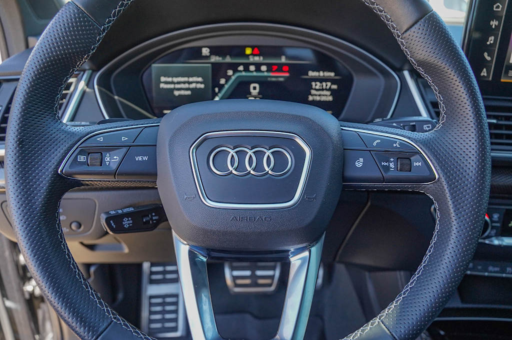 Thumbnail: 2024 Audi SQ5 - 18