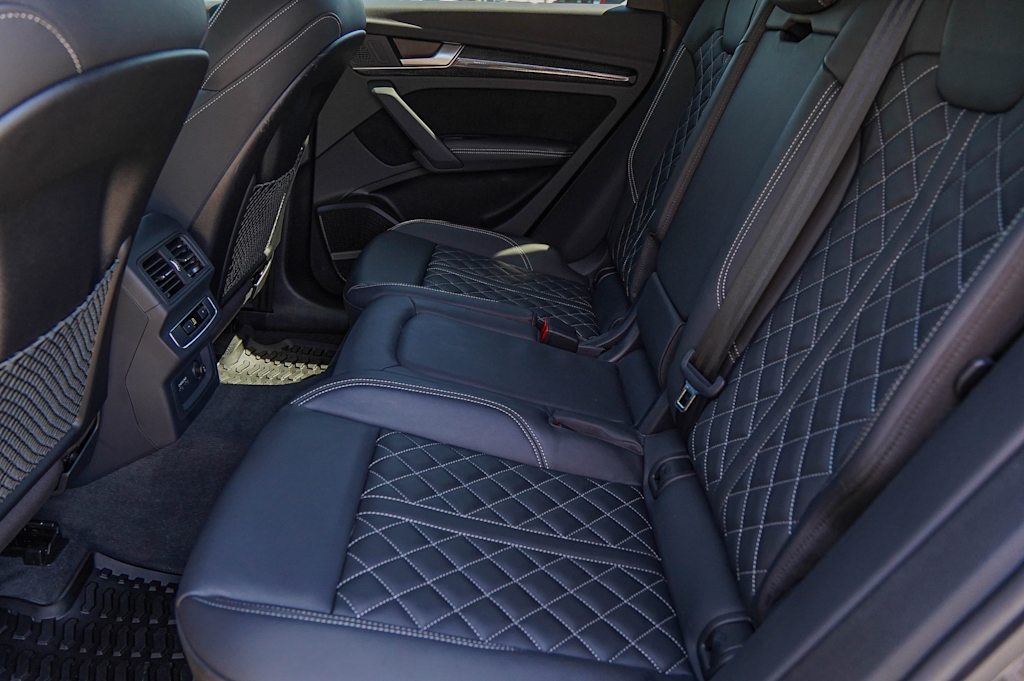 Thumbnail: 2024 Audi SQ5 - 28