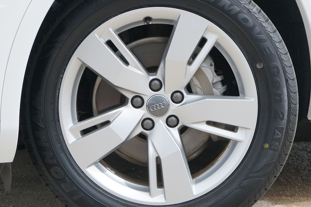 Thumbnail: 2019 Audi Q5 - 5