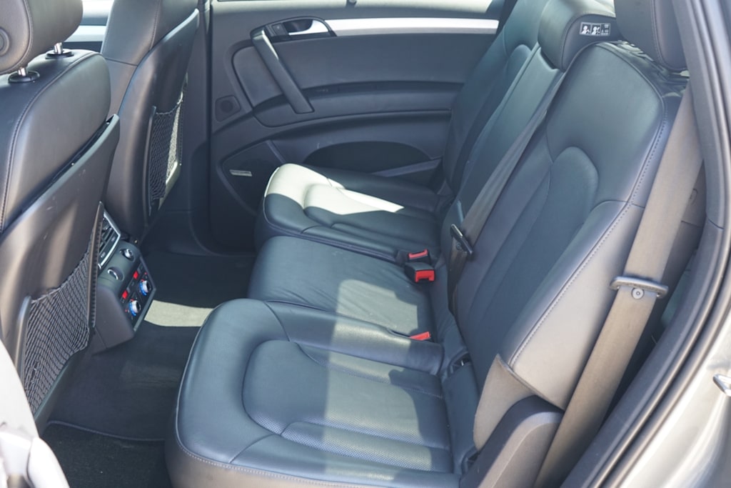 Thumbnail: 2015 Audi Q7 - 9