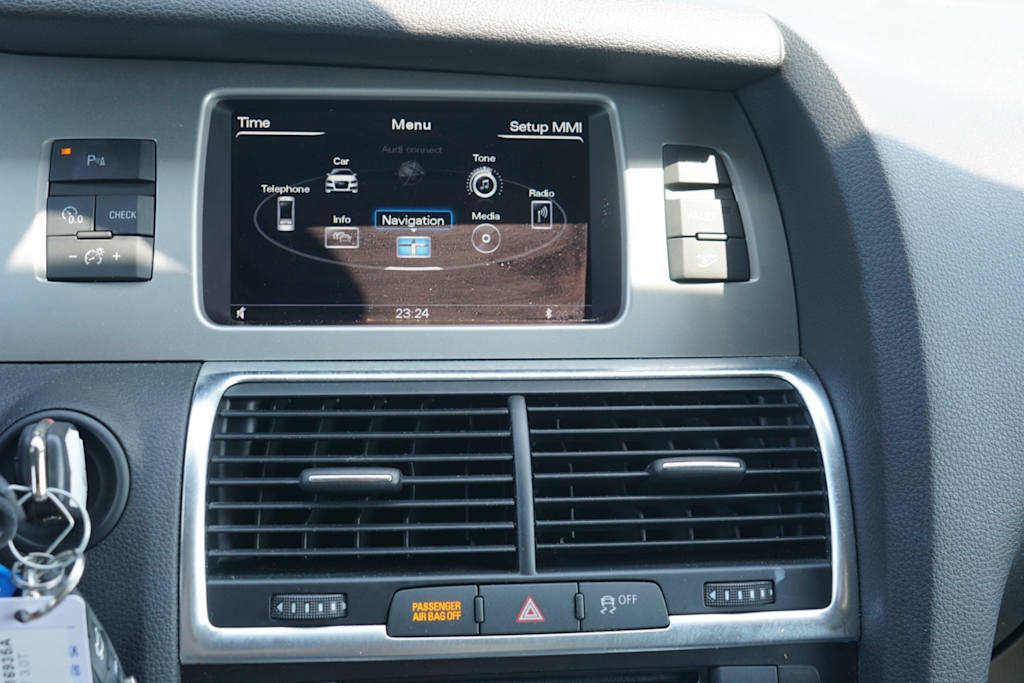 Thumbnail: 2015 Audi Q7 - 12