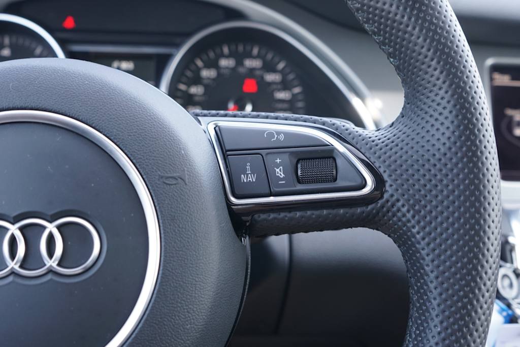 Thumbnail: 2015 Audi Q7 - 19