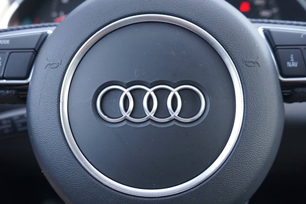 Thumbnail: 2015 Audi Q7 - 18