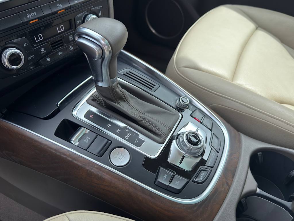 Thumbnail: 2013 Audi Q5 - 21