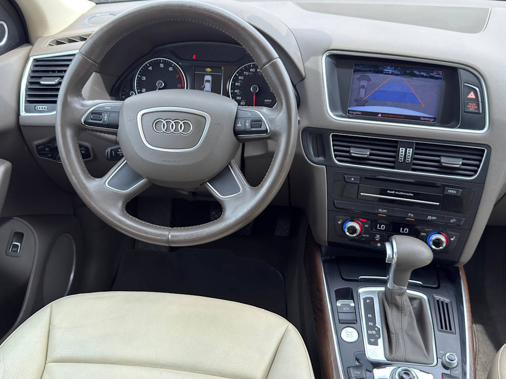 Thumbnail: 2013 Audi Q5 - 12